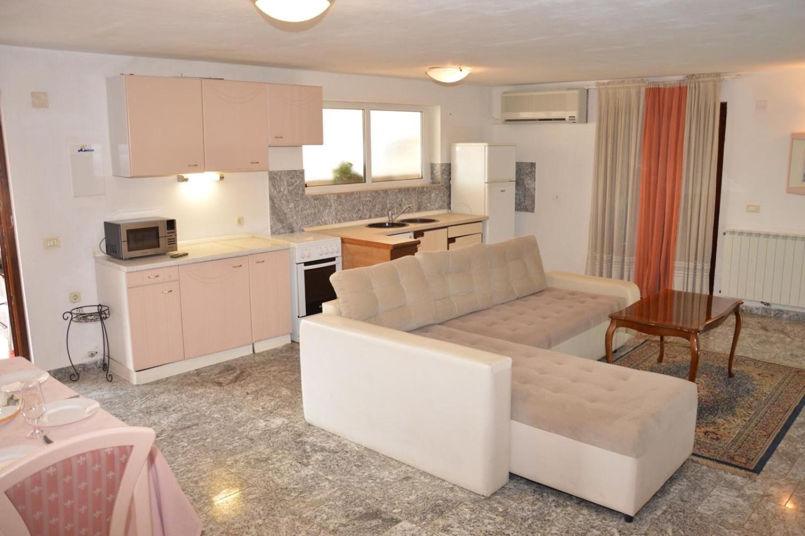 Residence Angiolina Nova Vas  Extérieur photo